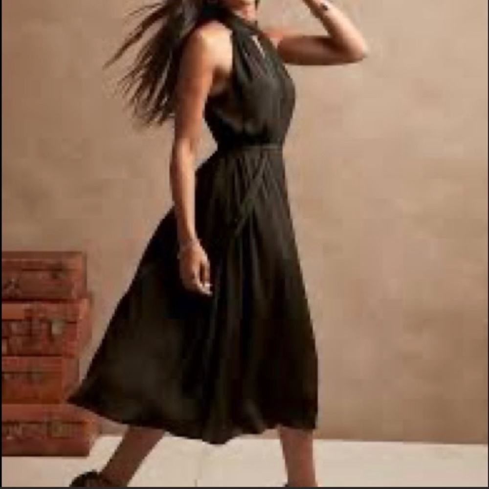 NEW WITH TAGS - Banana Republic Twist Neck Satin Dress